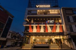 VENUS INN