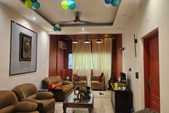 The Aurelia Retreat