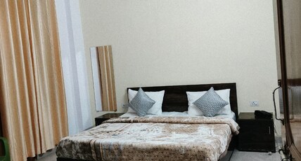 BLISS HOME STAY Room Type - Deluxe Room