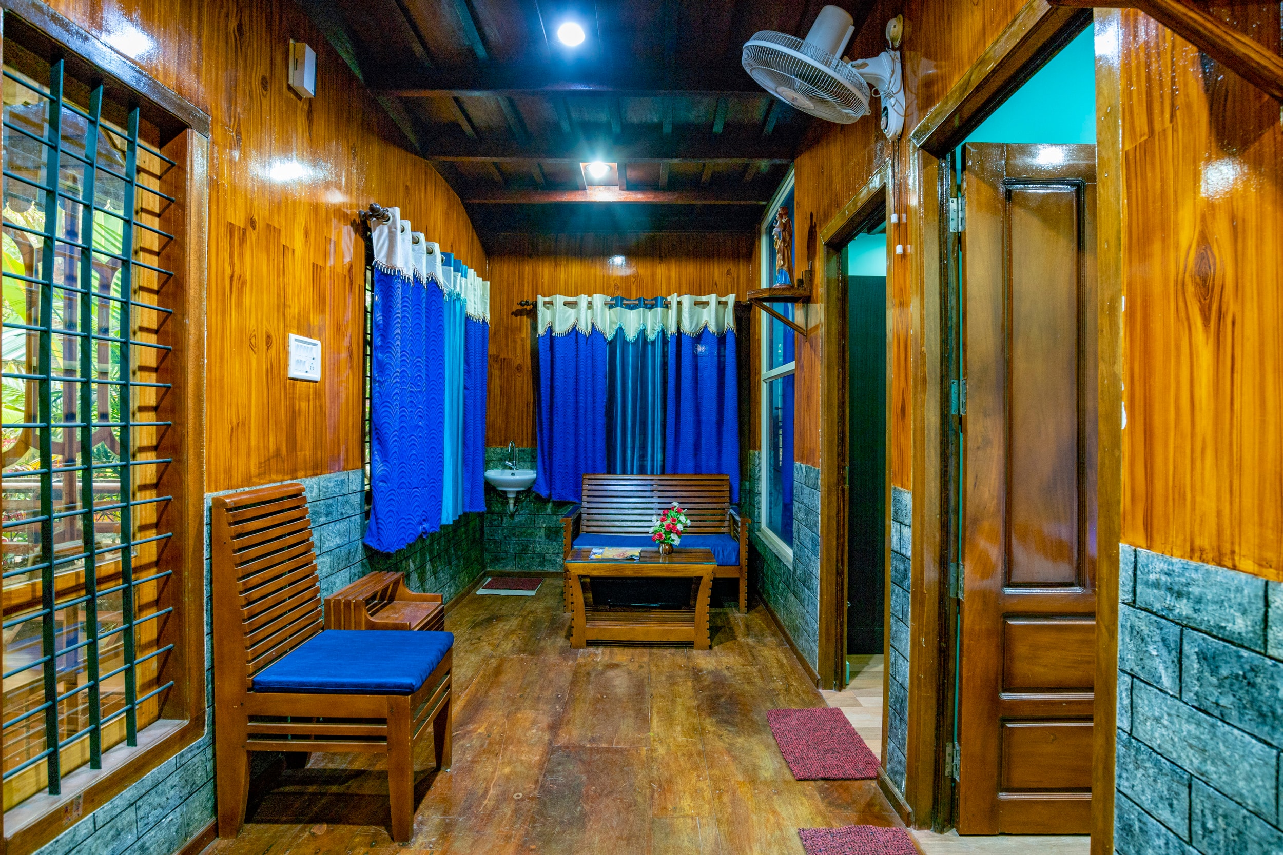 Ansmariya Holidays | Rooms in a Homestay - Tap to explore photos