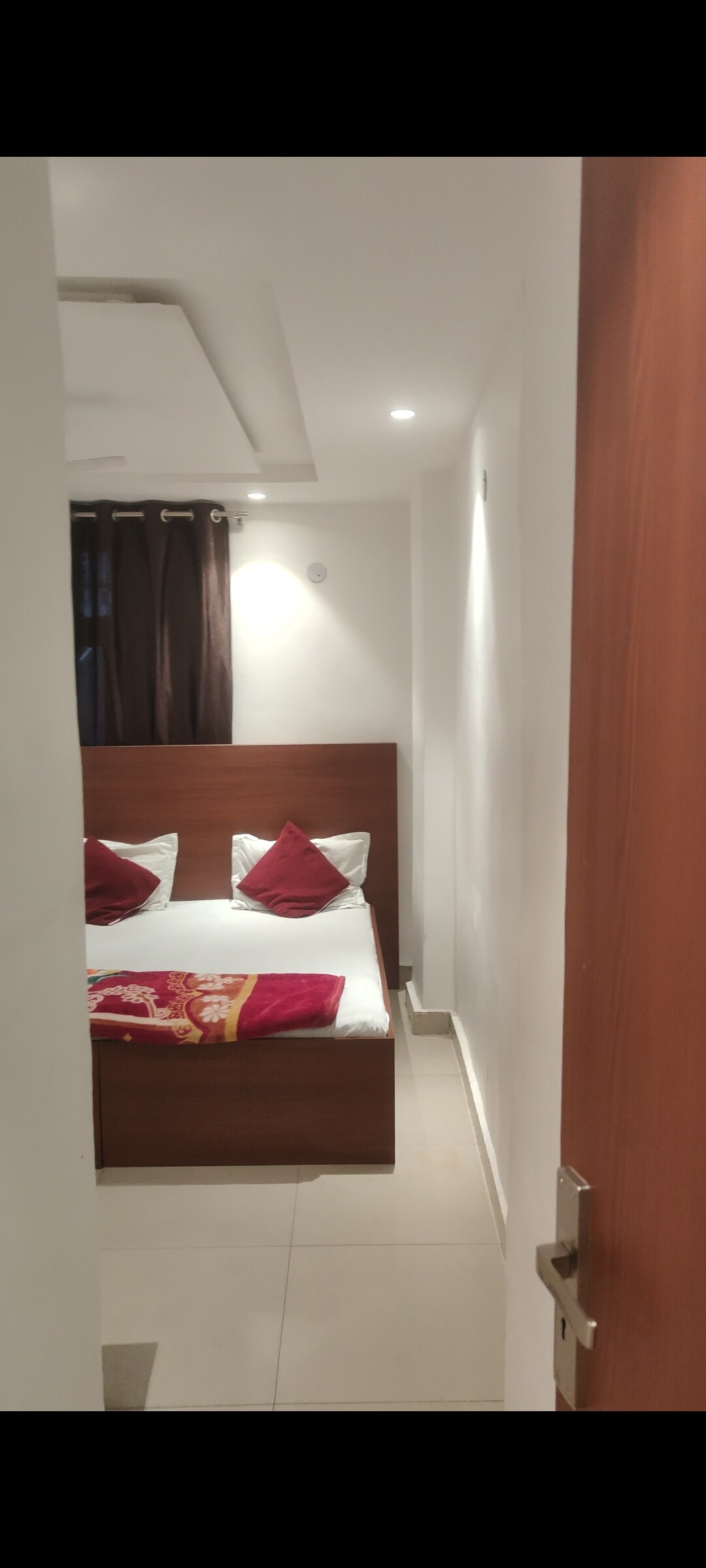 Hotel 3. CEE - Tap to explore photos