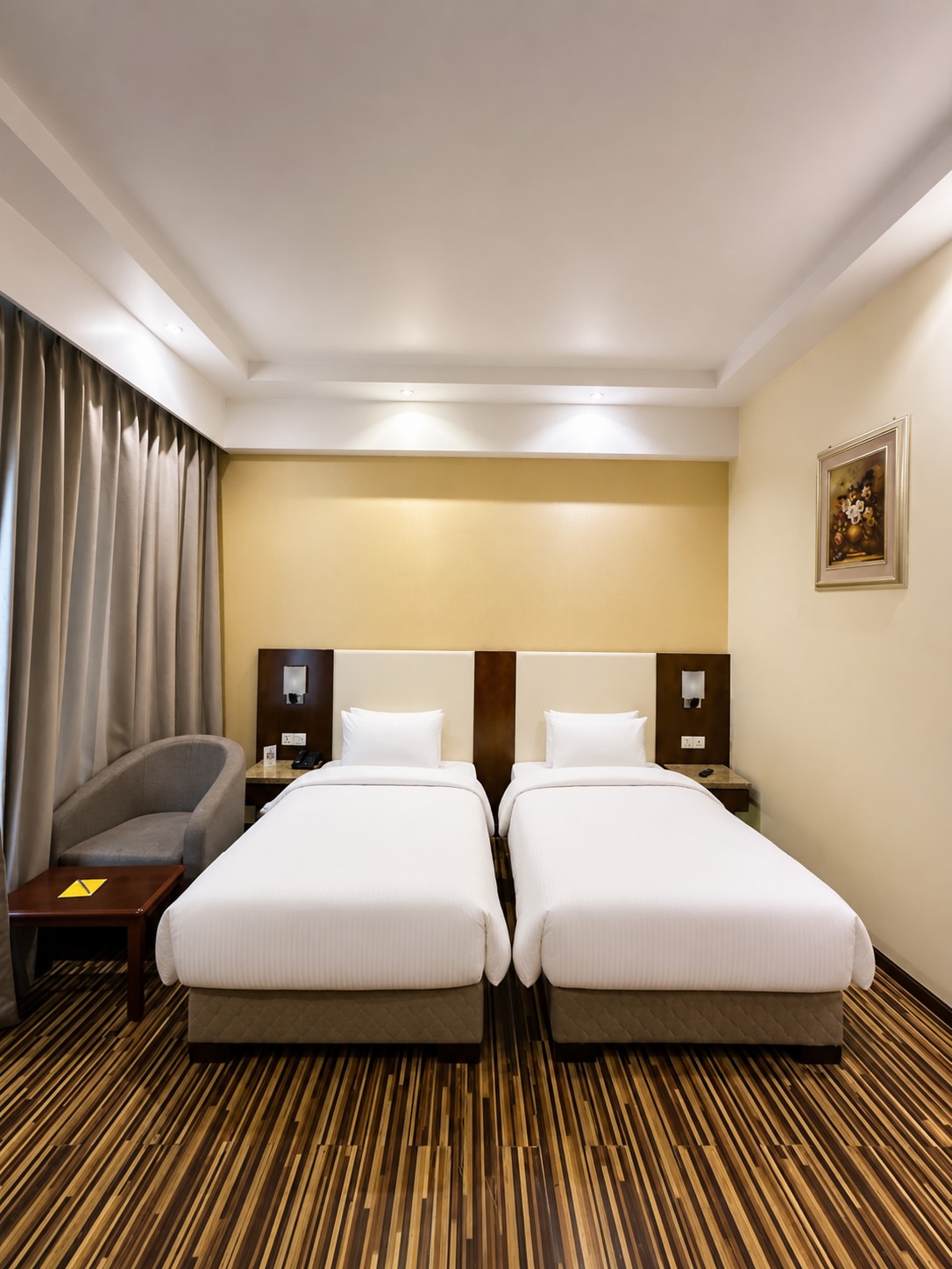 Golden Tulip Jaipur Kukas - Tap to explore photos