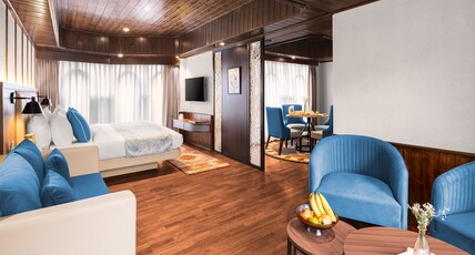 Kanishka, Manali - AM Hotel Kollection (5 mins from Mall Road) Room Type - Luxury Suite