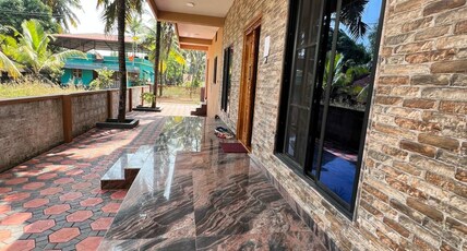 Indira Homestay Room Type - Deluxe Double Room
