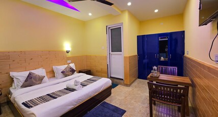 Aangan Royal Stay Room Type - Deluxe Room