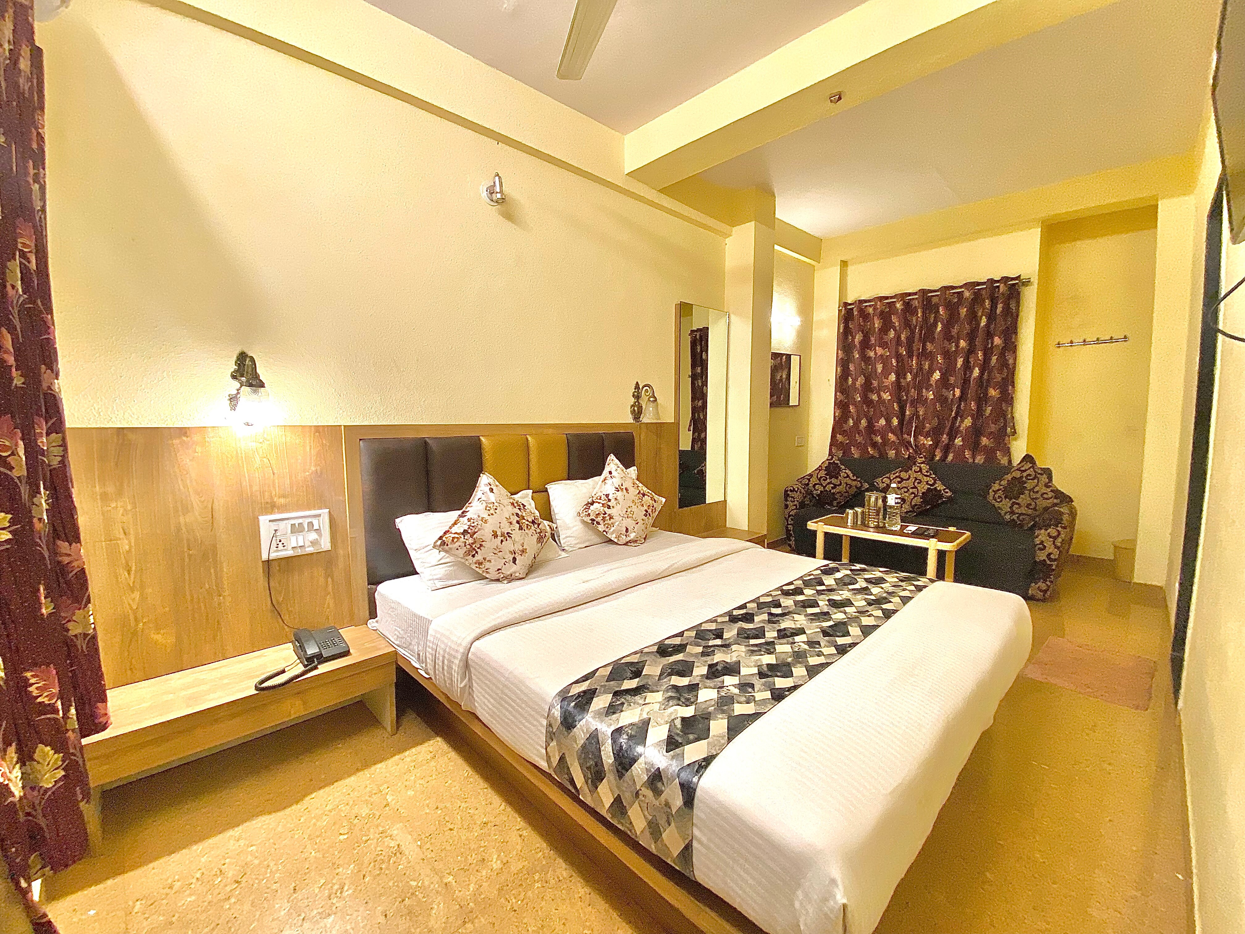 Hotel O Impact Stays Palace - Tap to explore photos