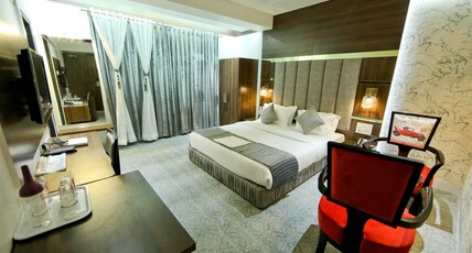 HOTEL PRESIDENT Room Type - Royal Deluxe