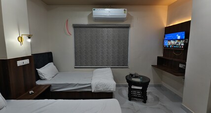 Hotel TR Grand Sheopur Room Type - Deluxe room