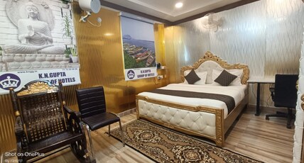 HOTEL CASTLE(K N GUPTA GROUP OF HOTELS) Room Type - Premium Room