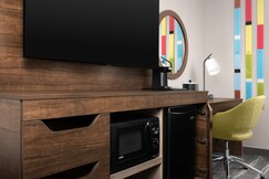 Hampton Inn & Suites Durham North I-85