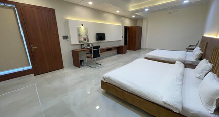 The Kedar Resort Room Type - Family Room Garden View