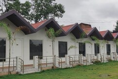 Sunshine Banquet and Resort