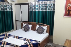 Patliputra Guest House @ 100 Meter From Patliputra Golamber