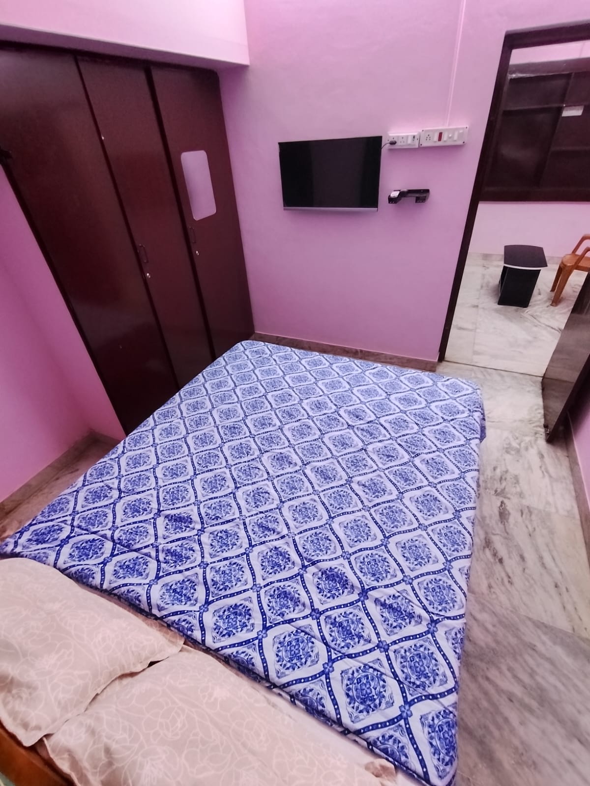La Vonto Rooms Near Madurai Train Station - Tap to explore photos