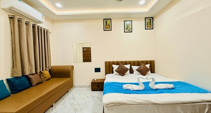Hotel Gurukripa Palace Room Type - AC SUITE 2