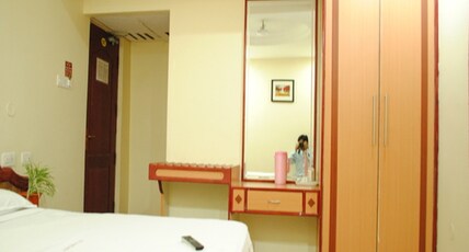Sri Annapoorna Tower Room Type - Standard Double Room AC