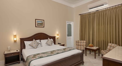 Boheda Manor - Luxury Retreat Room Type - Classic Mountain View Room Boheda Manor - Luxury Retreat Room Type - Classic Mountain View Room
