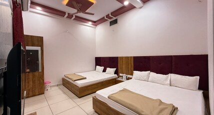 Hotel Koti Tirth Room Type - Family Room