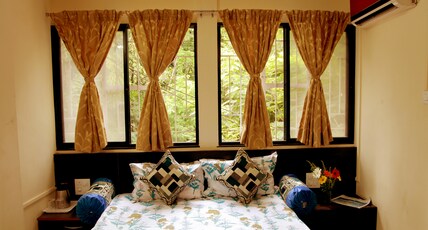 HOTEL SHREEMAN Room Type - Ececutive Non AC room