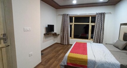 Arctic Villa Room Type - Double Room with Private Bathroom