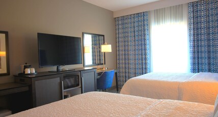 Hampton Inn by Hilton West Plains Room Type - TWO QUEEN BEDS ROOM NS