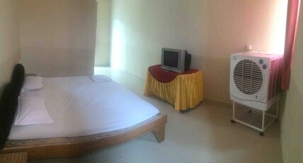 Swastik Lodge Room Type - Deluxe Non AC