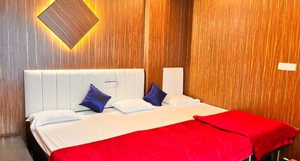 HOTEL JUNAGADH PALACE Room Type - five bed room