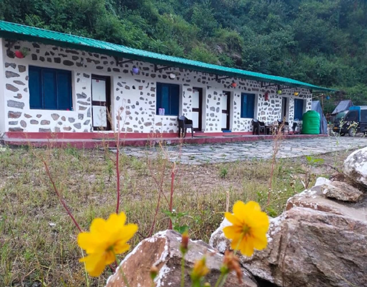 Shail Riverview Resort Kakada - Tap to explore photos