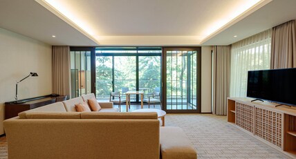 Hyatt Regency Hakone Resort And Spa Room Type - EXECUTIVE SUITE, 2 TWIN BEDS