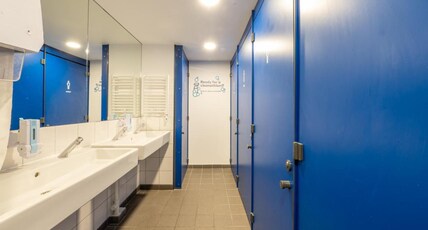 UCPA SPORT STATION HOSTEL PARIS Room Type - PRIVATE ROOM FOR 4 PEOPLE
