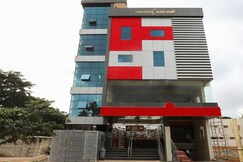 Hotel Suvarna Suites