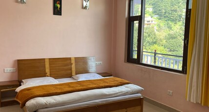 Hotel The Travica Room Type - Premium Room with Balcony