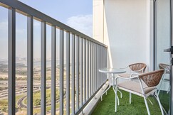 STAY By Latinem Luxury 1BR Holiday Home CB 3306