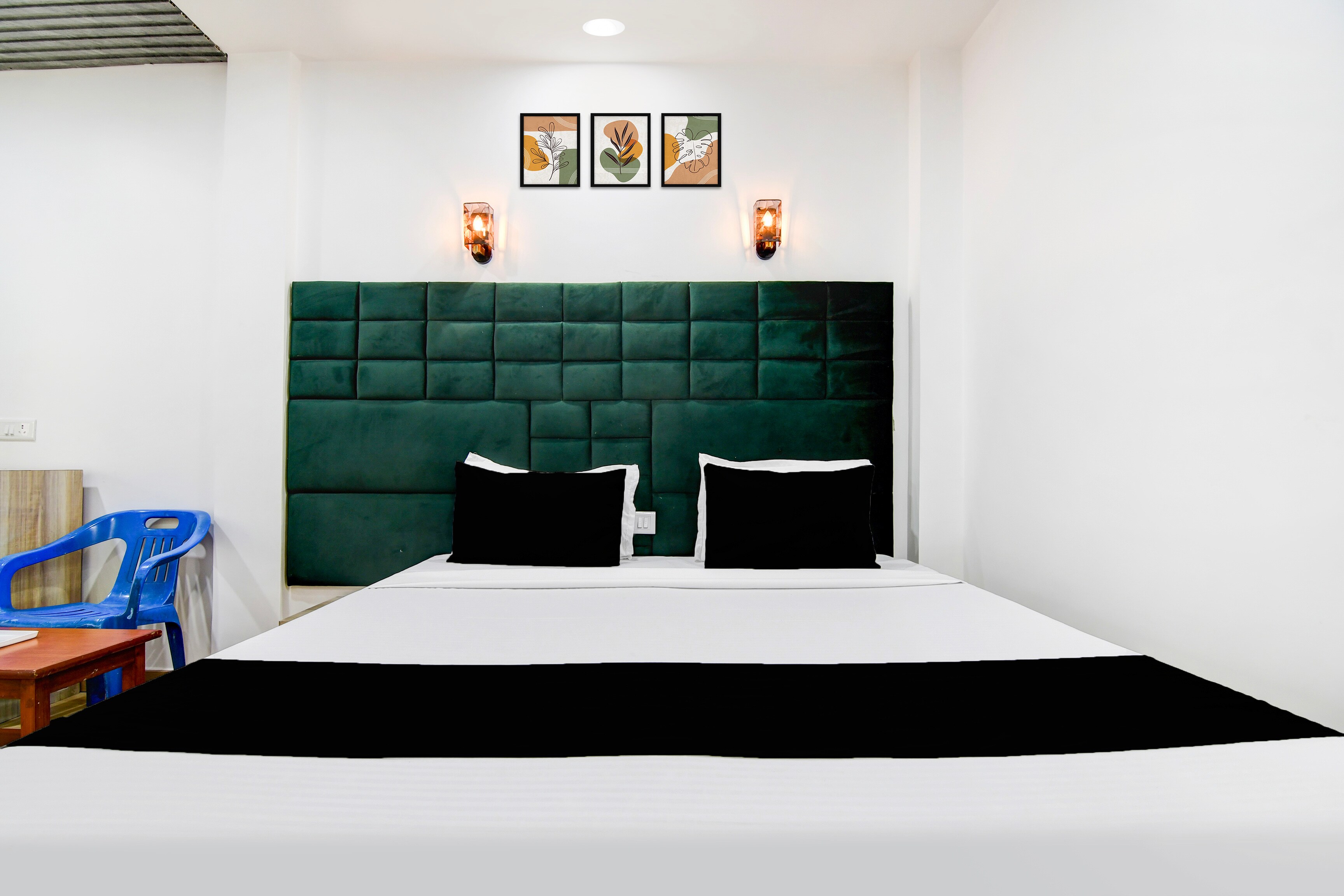 Super Hotel O Bidhan Market Siliguri Formerly Florence - Tap to explore photos