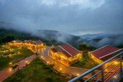 The Royal Resorts and Restaurant