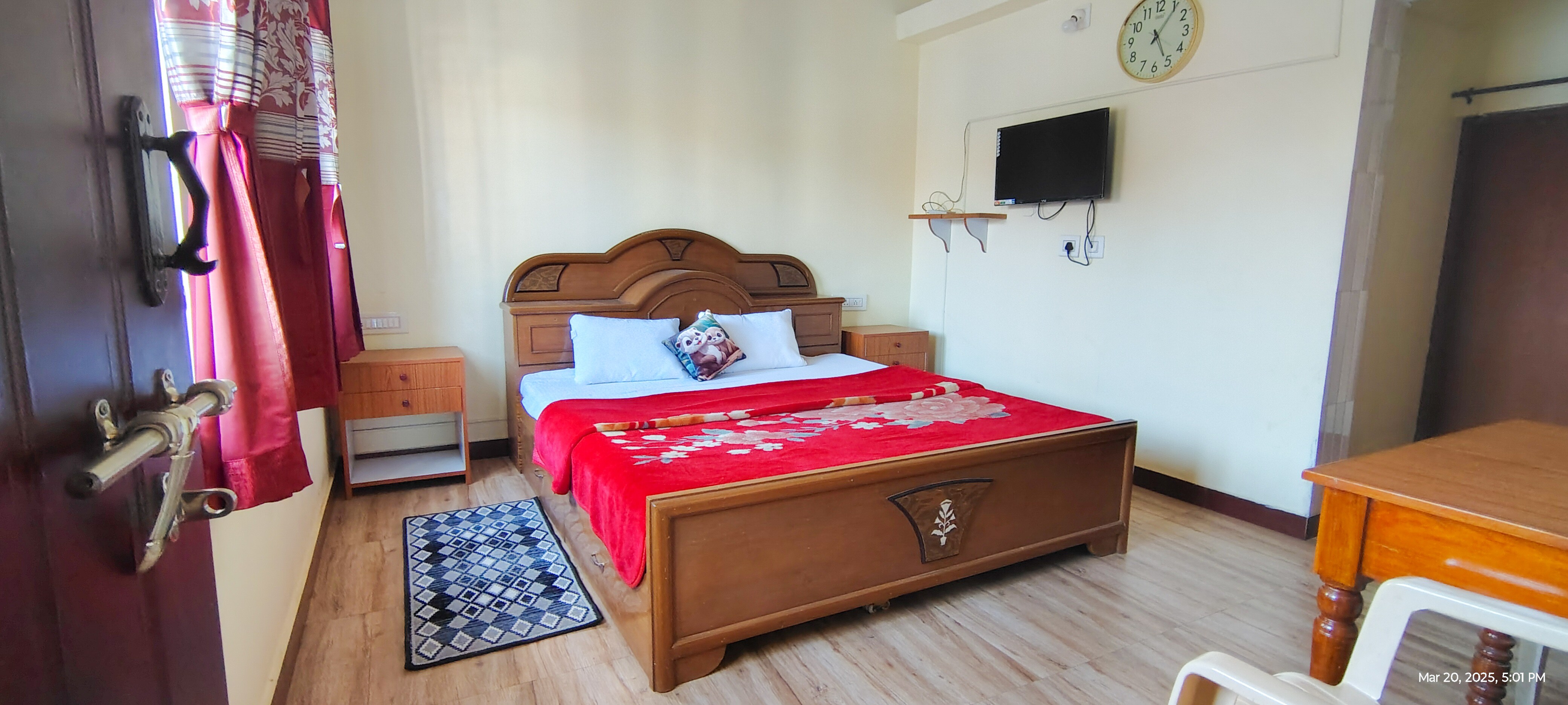 Sand Piper Home stay Ooty - Tap to explore photos