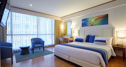 Four Wings Hotel Room Type - Deluxe Double or Twin Four Wings Hotel Room Type - Deluxe Double or Twin