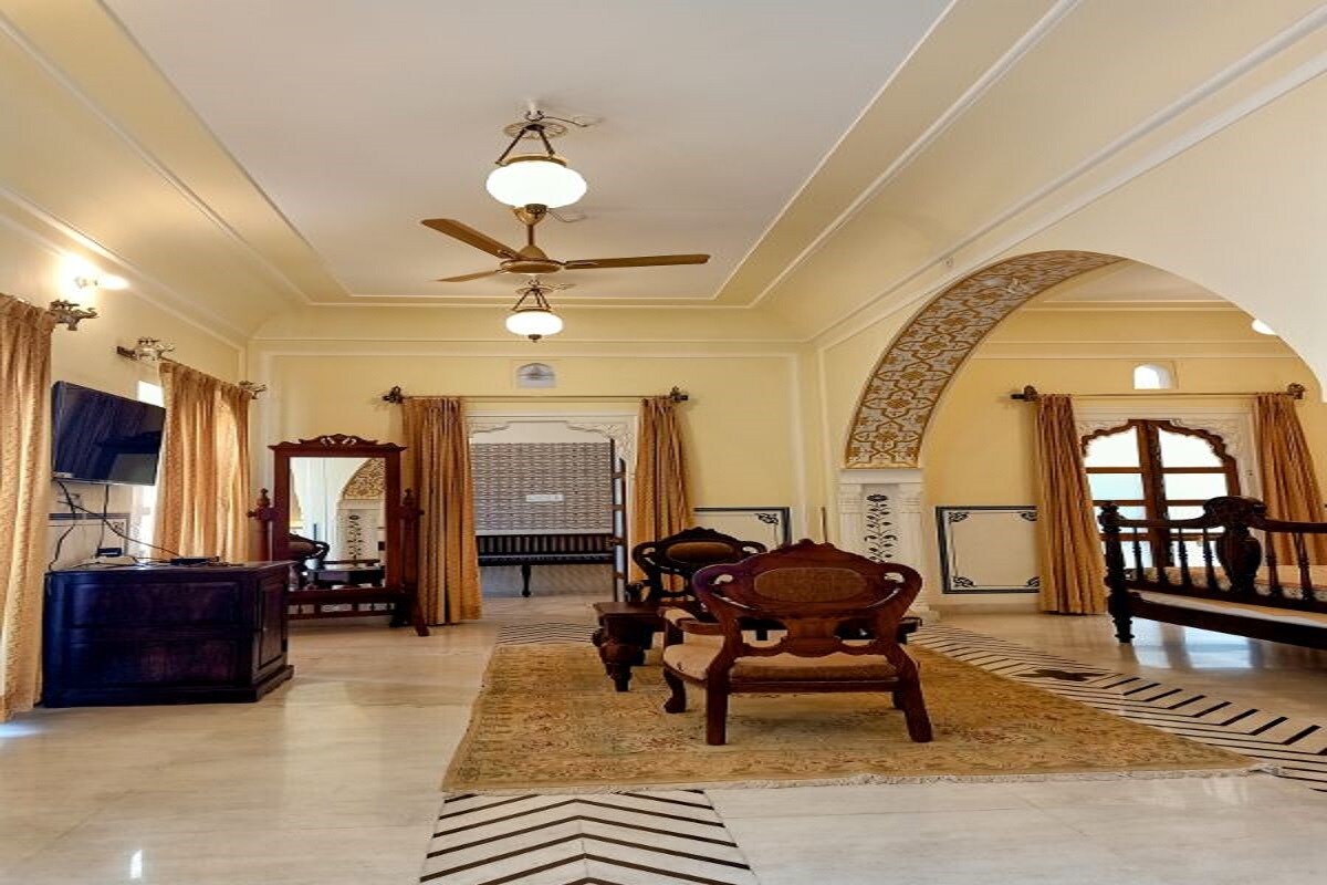 Saba Haveli - Tap to explore photos