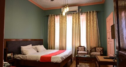Hotel Akbar Residency Room Type - Deluxe Room AC