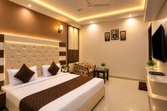 Hotel Renox by Star Inn Near Delhi Airport