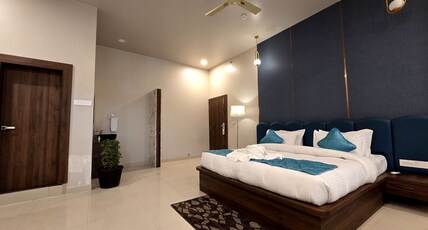 Hotel Subansiri Room Type - Executive Room