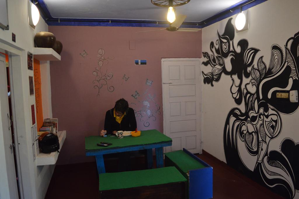 Share Hostel Munnar - Tap to explore photos