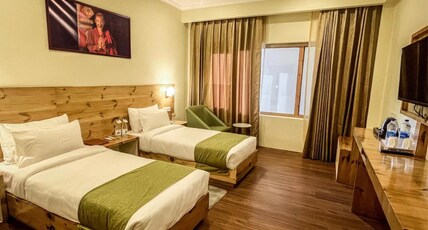 Hotel Crown Himalaya Room Type - Crown Family Room