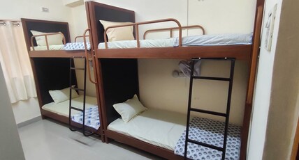 Thrifty Stays Room Type - 203 Blanket Fort - Non AC 4 person Sharing