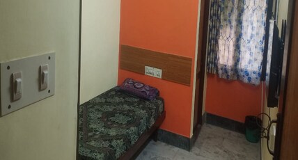Hotel 5 Star Room Type - Deluxe Single Non Ac