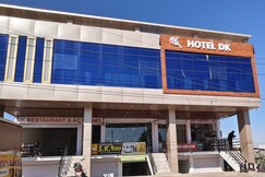 DK HOTEL & RESTORENT