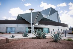 Holiday Inn Phoenix Airport, an IHG hotel