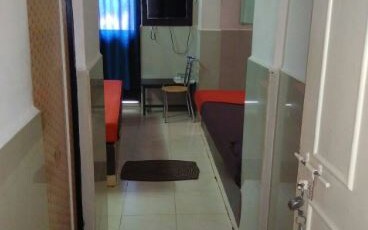 Hotel Traveller's Inn Room Type - Five Bedded Ac Room