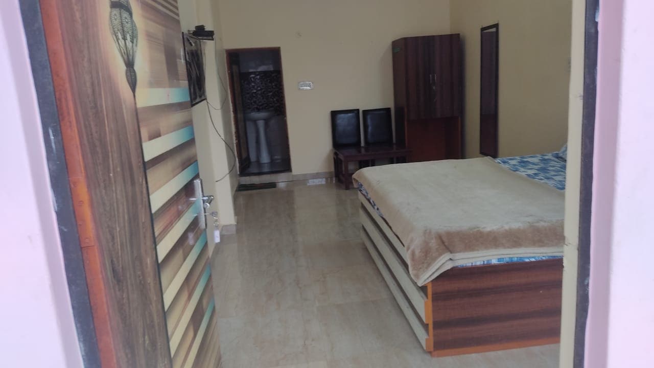 Hotel RG - Tap to explore photos