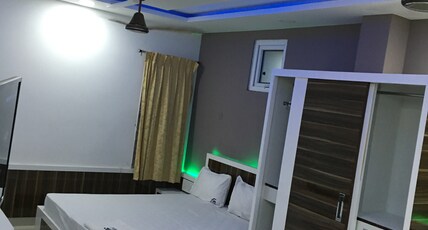 Gem Palace Room Type - Family AC Room
